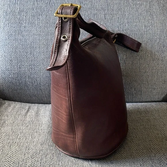 Coach Bleeker Vintage Brown Leather Bucket Crossbody Bag - Picture 4 of 16